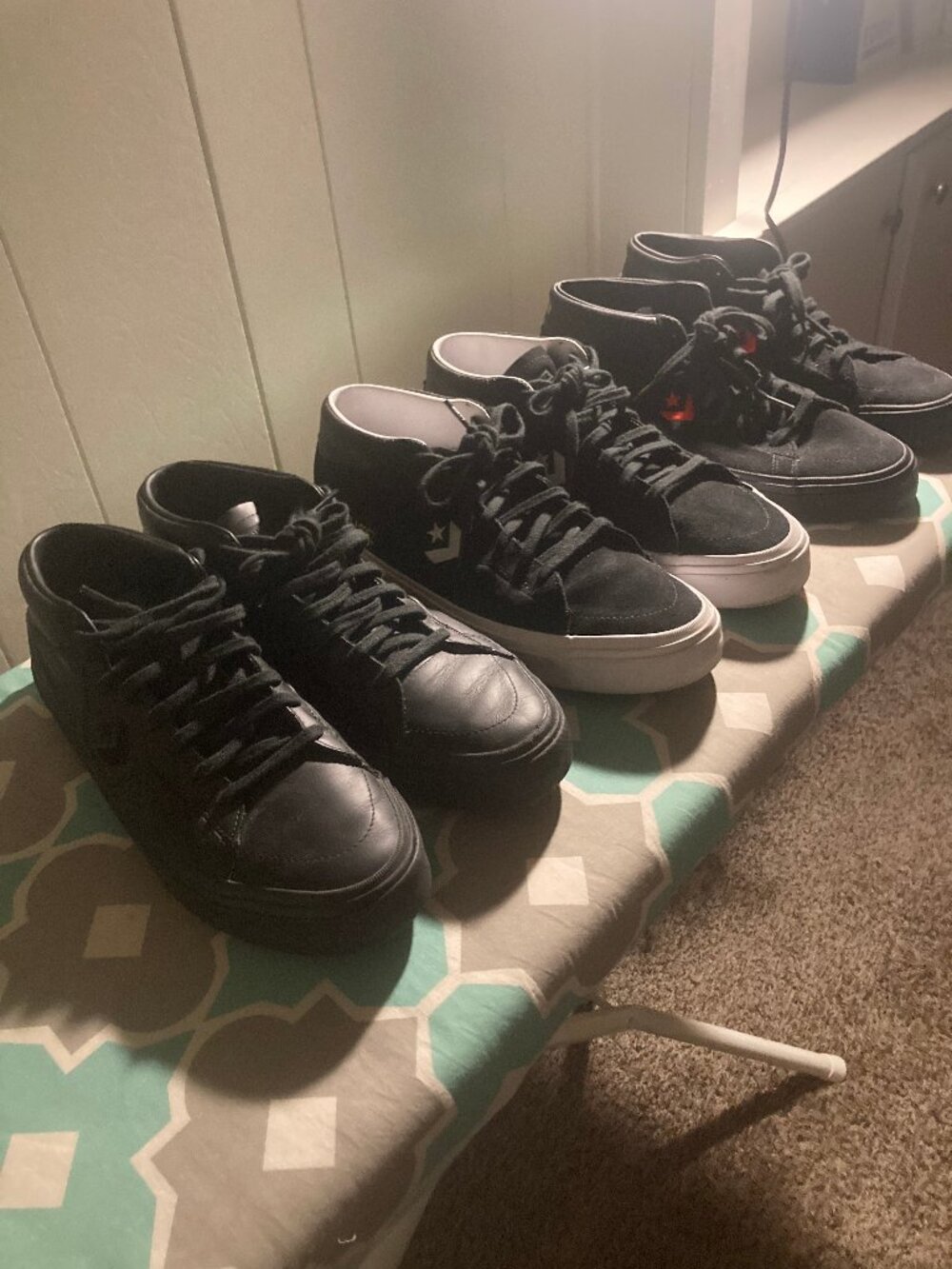 Converse Louie Lopez
